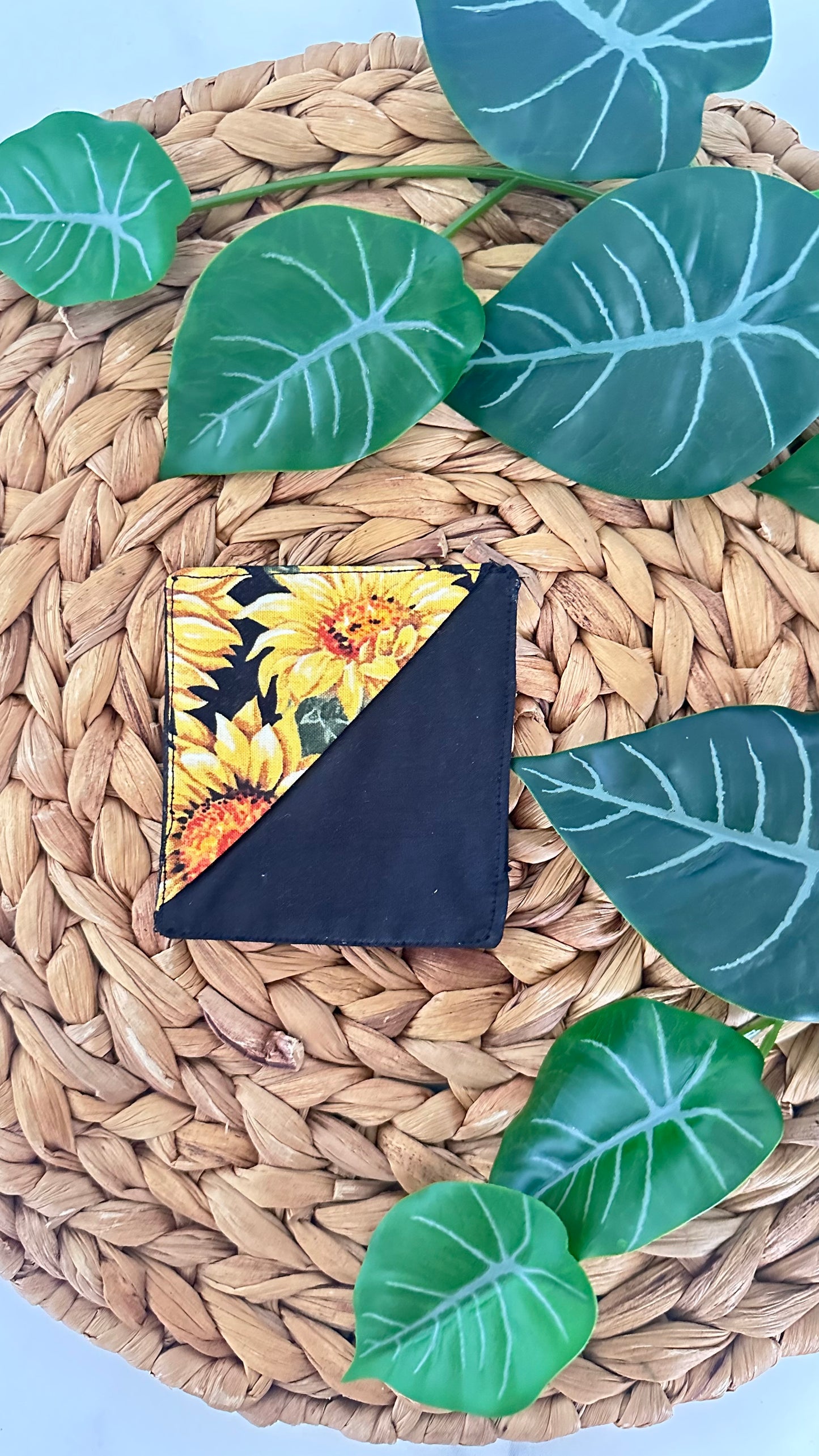 Corner fabric bookmarks