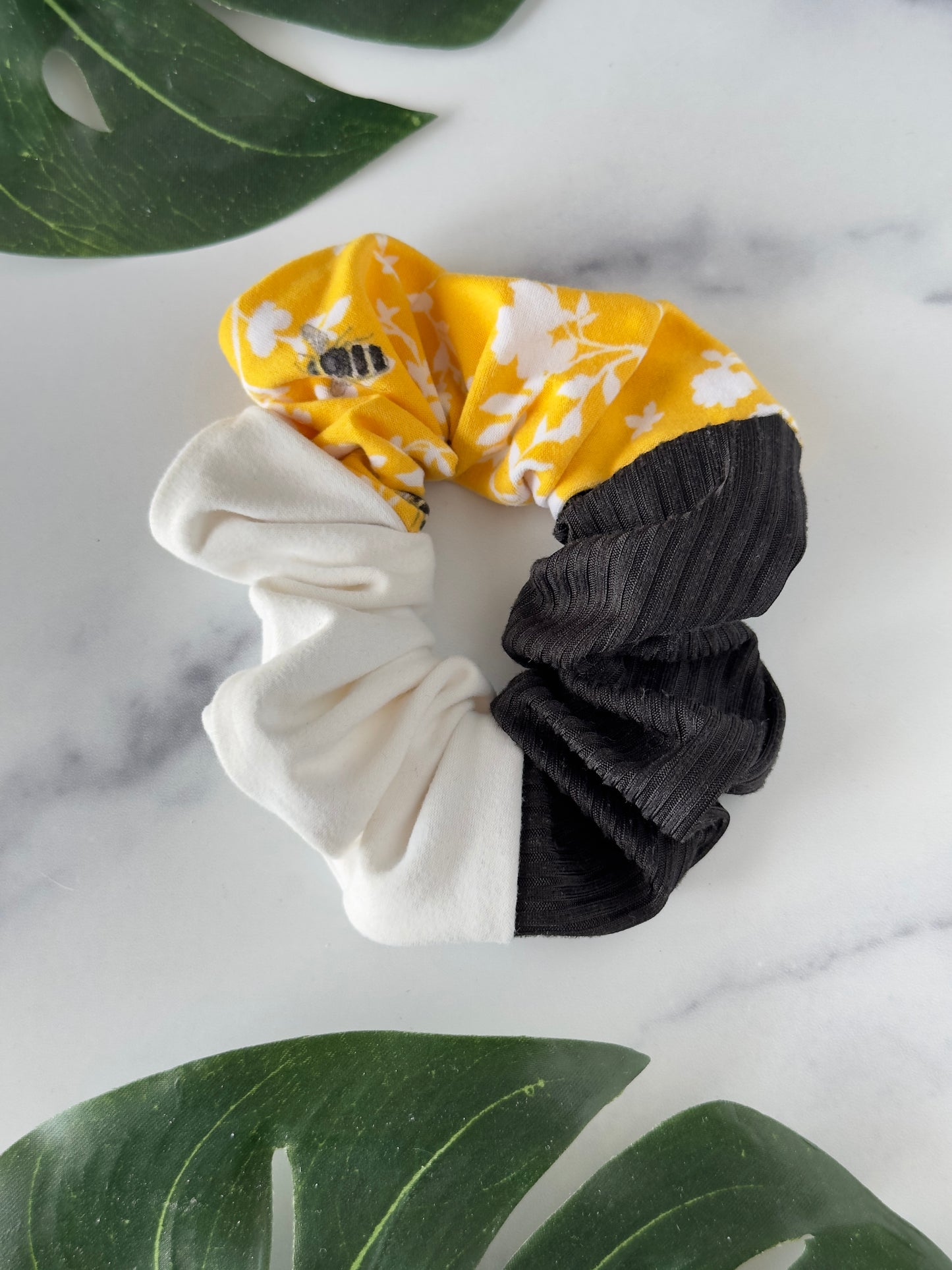 Yellow honeybee and black rib knit colorblock scrunchie
