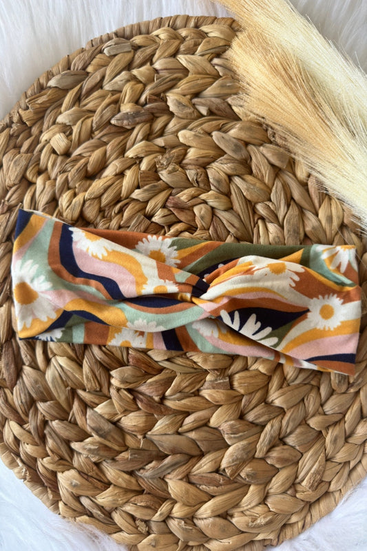 Groovy swirl headband